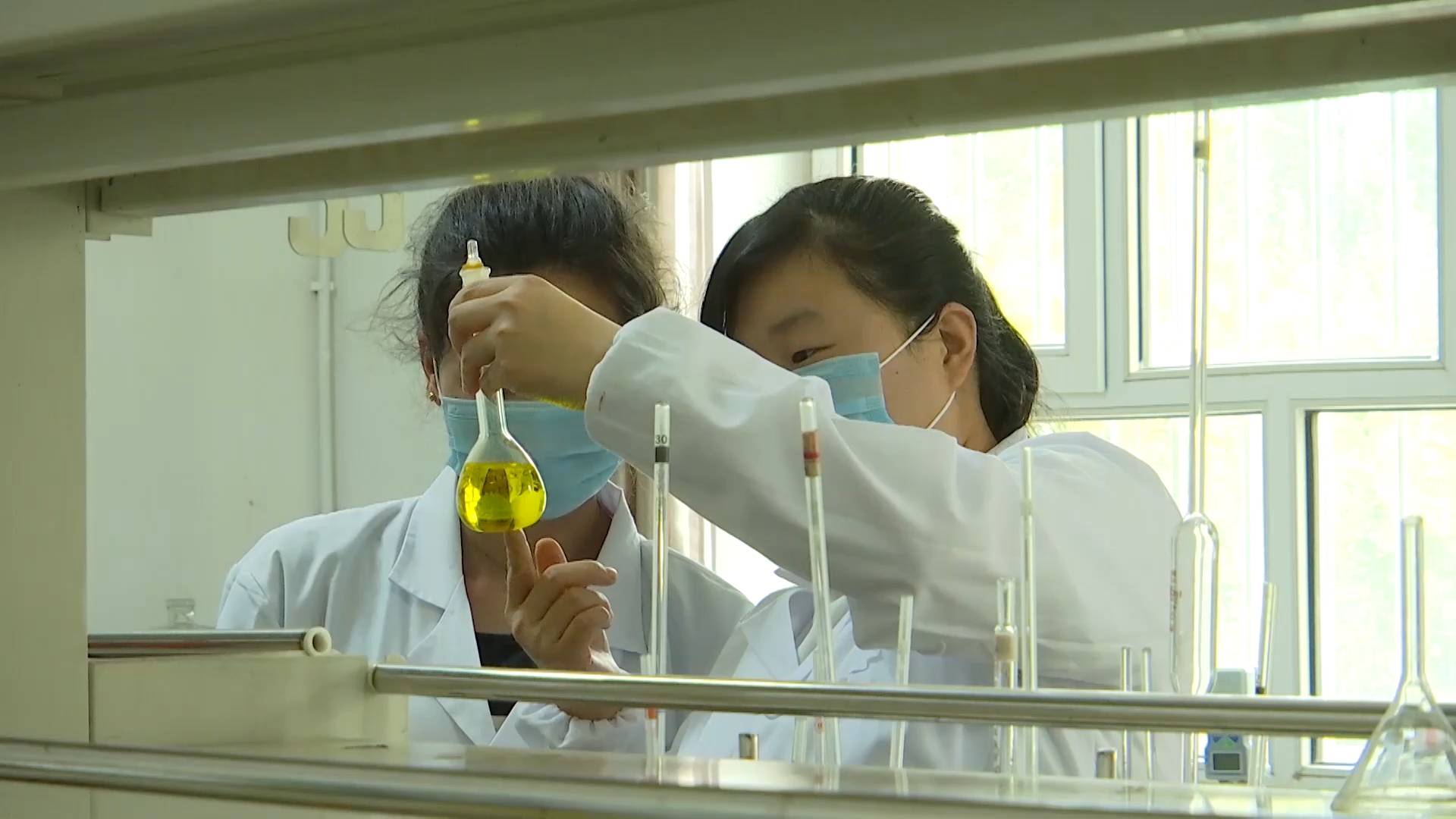 新华视点|南疆盛开“脱贫花”